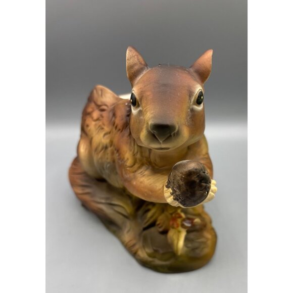 Vintage Napcoware Squirrel Ceramic Planter Figurine Holding Acorn - Picture 4 of 9